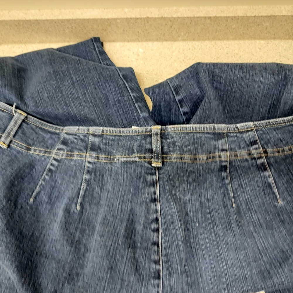 Liz Claiborne Lizwear Jeans Women 18P Blue Michaela Straight Leg Side Slit Short - Picture 5 of 7